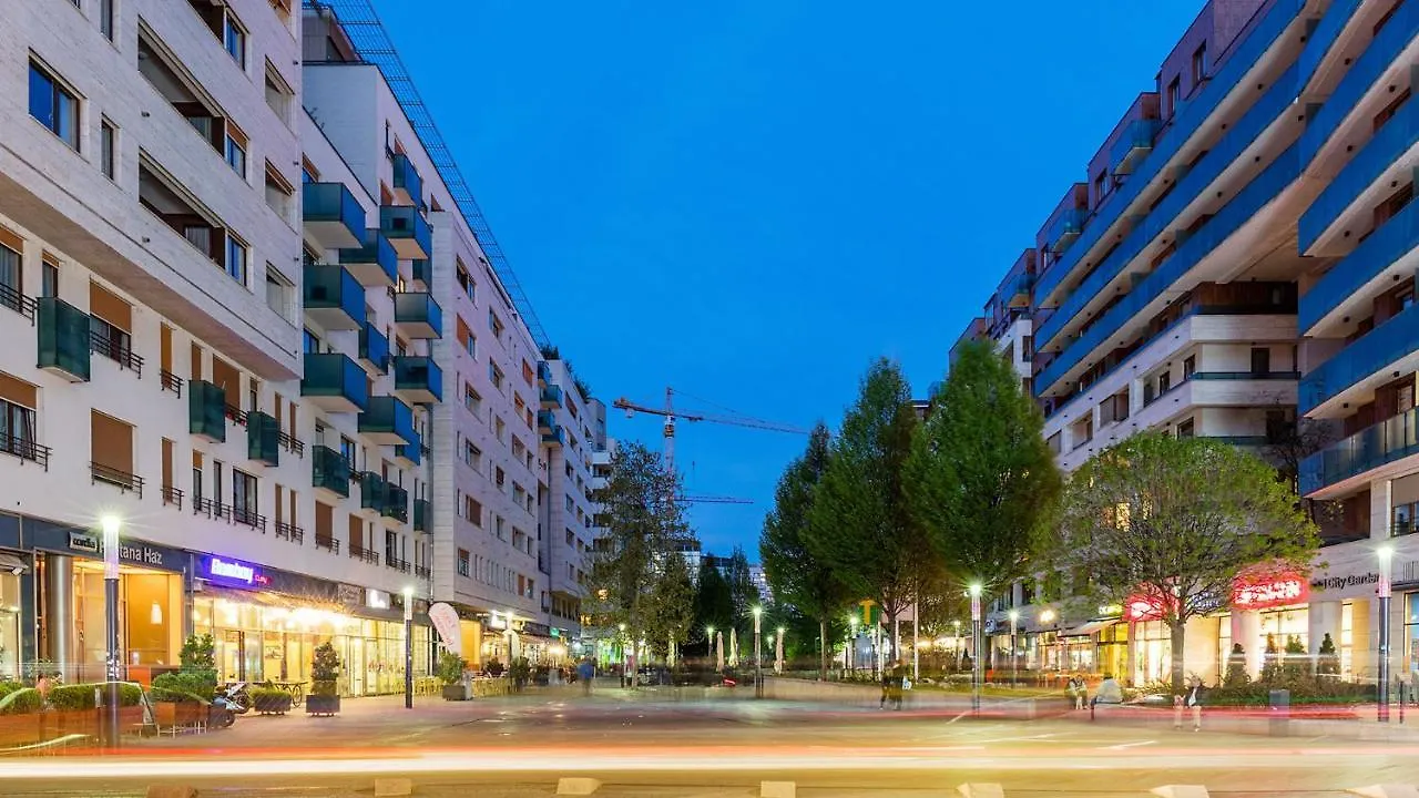 Corvin Promenade With Free Parking Apartment Budapest Hungary